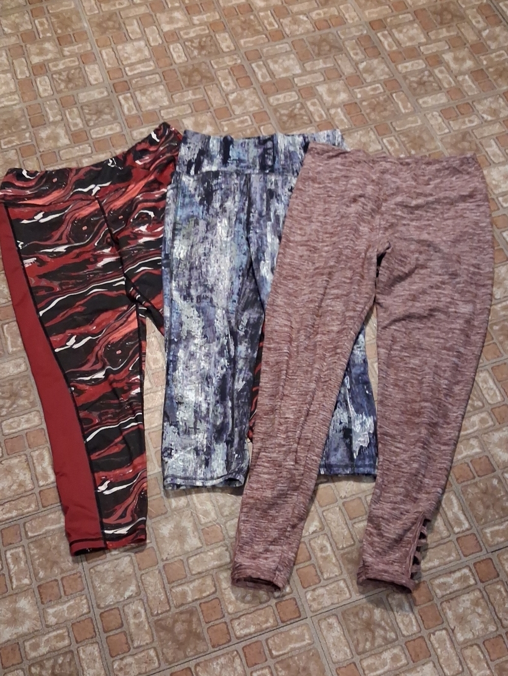Three-Pack Leggings in Red, Blue, and Maroon Size Large